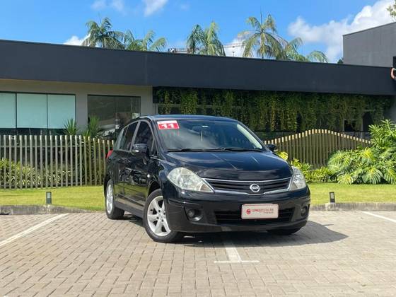 NISSAN TIIDA 1.8 SL 16V FLEX 4P MANUAL